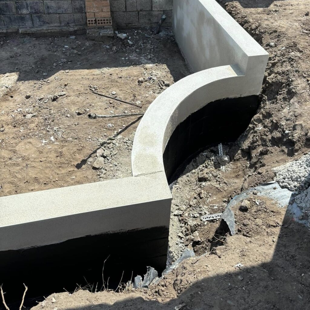Cleaned curved block wall built by Better Blocks on the Sunshine Coast